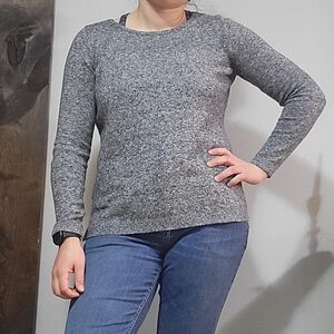 Gray Long Sleeve Sweater